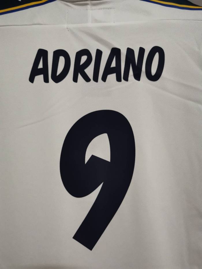 Retro Jersey 2002-2003 Parma 9 ADRIANO Away White Soccer Jersey Vintage Football Shirt
