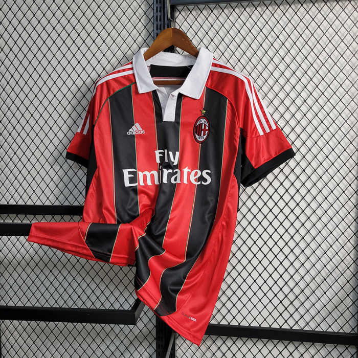 Retro Jersey AC Maillot 2012-2013 AC Milan Vintage Home Soccer Jersey Football Shirt