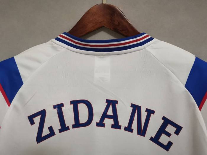 Retro Jersey 1996 France ZIDANE 10 Away White Soccer Jersey