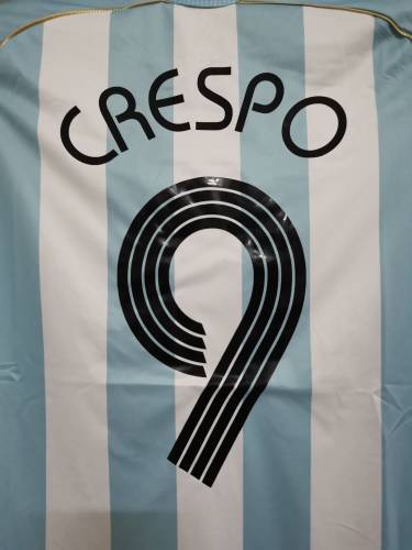 Retro Jersey Argentina 2006 CRESPO 9 Home Soccer Jersey Vintage Football Shirt