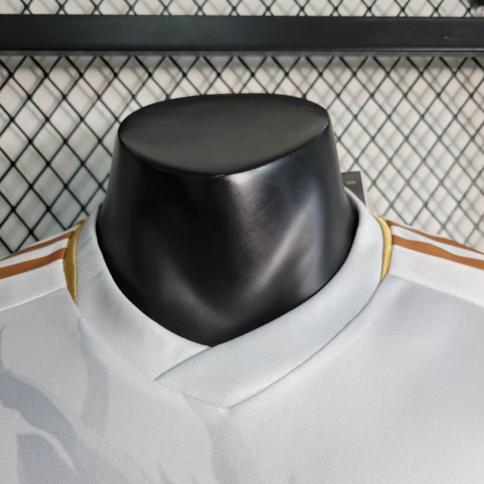 Player Version 2023 Japan White Dragon Soccer Jersey