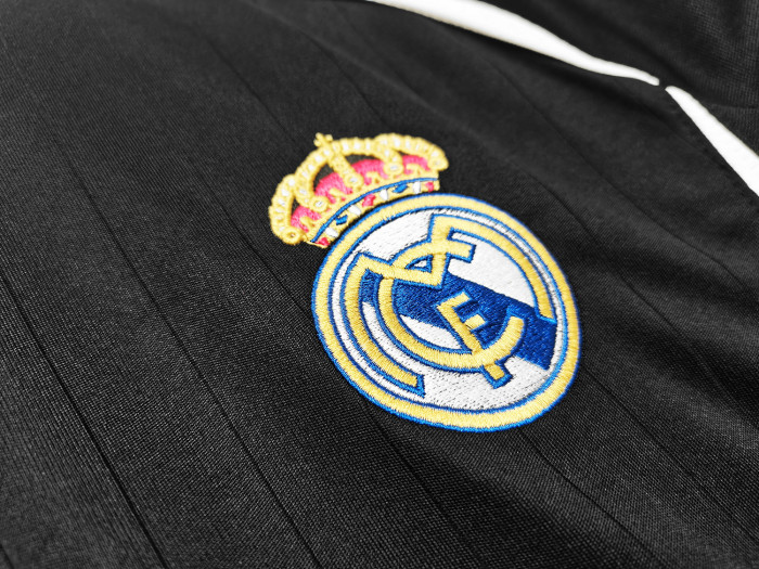 Long Sleeve Retro Jersey 2006-2007 Real Madrid Away Black Soccer Jersey Vintage Real Football Shirt