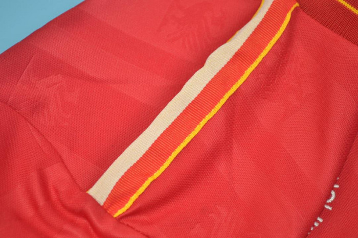 Retro Jersey Liverpool 1985-1986 Double Victory Red Home Soccer Jersey Vintage Football Shirt