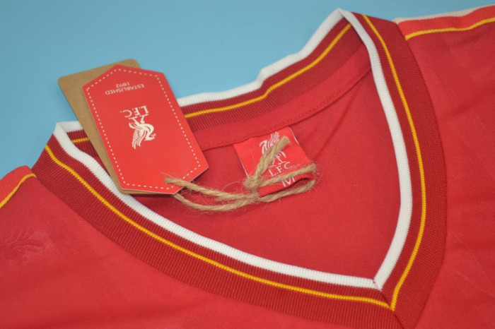 Retro Jersey Liverpool 1985-1986 Double Victory Red Home Soccer Jersey Vintage Football Shirt