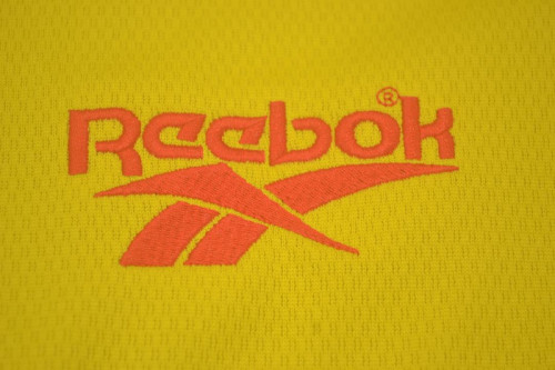 Retro Jersey 1997-1998 Liverpool Away Yellow Soccer Jersey Vintage Football Shirt