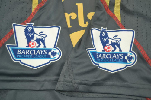 with EPL Patch Retro Jersey 2009-2010 Liverpool Suarez 7 Away Black Soccer Jersey