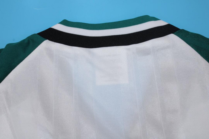 with EPL Patch Retro Jersey Long Sleeve 1993-1995 Liverpool Away White/Green Soccer Jersey
