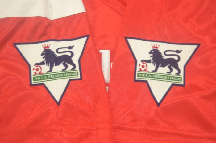 with EPL Patch Retro Jersey 1992-1993 Liverpool 9 Home Soccer Jersey Vintage Football Shirt