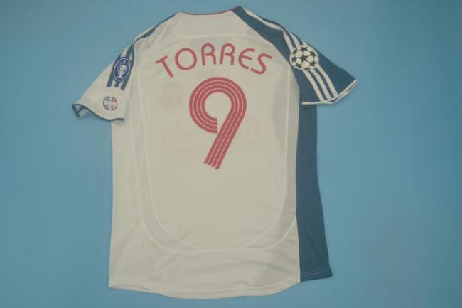 with UCL Patch Retro Jersey 2006-2008 Liverpool TORRES 9 Away White Soccer Jersey Vintage Football Shirt