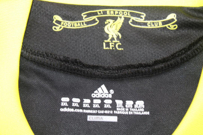 with Europa League Patch Retro Jersey 2010-2011 Liverpool 3rd Away Black Soccer Jersey Vintage Football Shirt
