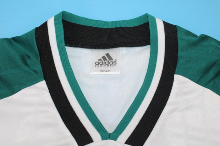 with EPL Patch Retro Jersey Long Sleeve 1993-1995 Liverpool Away White/Green Soccer Jersey