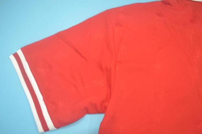 Retro Jersey 1996-1998 Liverpool OWEN 18 Home Soccer Jersey Vintage Football Shirt