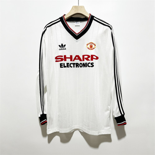 Long Sleeve Retro Jersey 1982-1983 Manchester United Away White Soccer Jersey Vintage Football Shirt