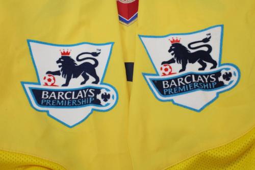with EPL Patch Retro Jersey 2005-2006 Arsenal Away Yellow Soccer Jersey Vintage Football Shirt