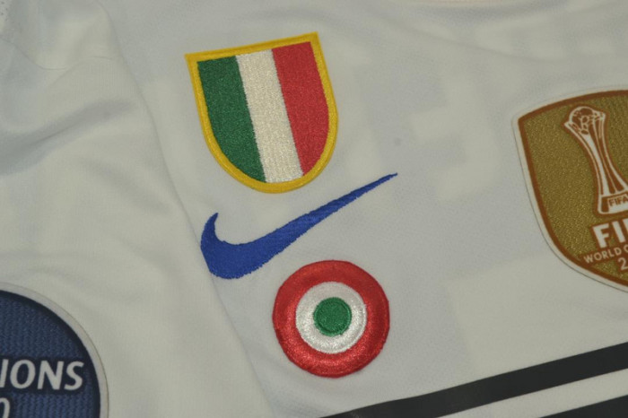 with Golden FIFA+Scudetto+Italia Coppa+UCL Patch Retro Jersey 2010-2011 Inter Milan J.ZANETTI 4 Away White Soccer Jersey