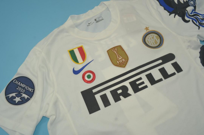 with Golden FIFA+Scudetto+Italia Coppa+UCL Patch Retro Jersey 2010-2011 Inter Milan J.ZANETTI 4 Away White Soccer Jersey