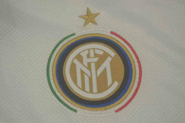 with Scudetto+UCL Patch Retro Shirt Inter Milan 2009-2010 Away White Soccer Jersey Vintage Football Shirt