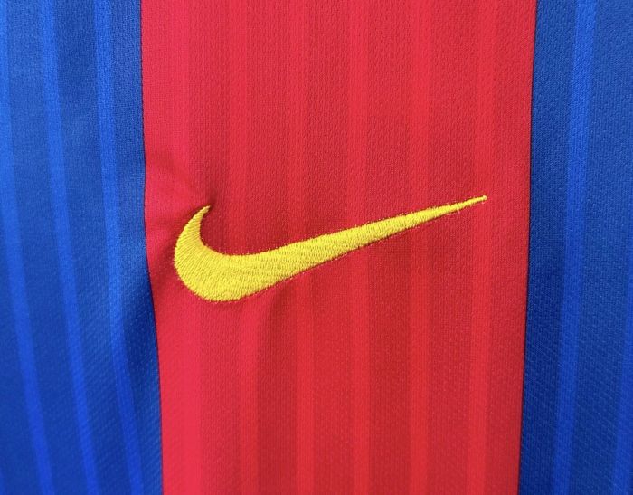 Long Sleeve Retro Camisetas de Futbol 2016-2017 Barcelona Home Soccer Jersey