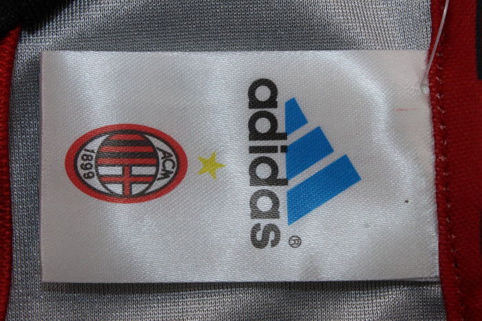 with Serie A Patch Retro Jersey 1998-1999 AC Milan Third Away Black Soccer Jersey Vintage AC Football Shirt