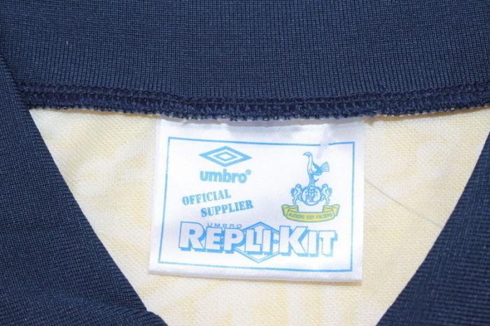 with EPL Patch Retro Jersey 1992-1995 TOT Away Yellow Soccer Jersey Spurs Vintage Football Shirt