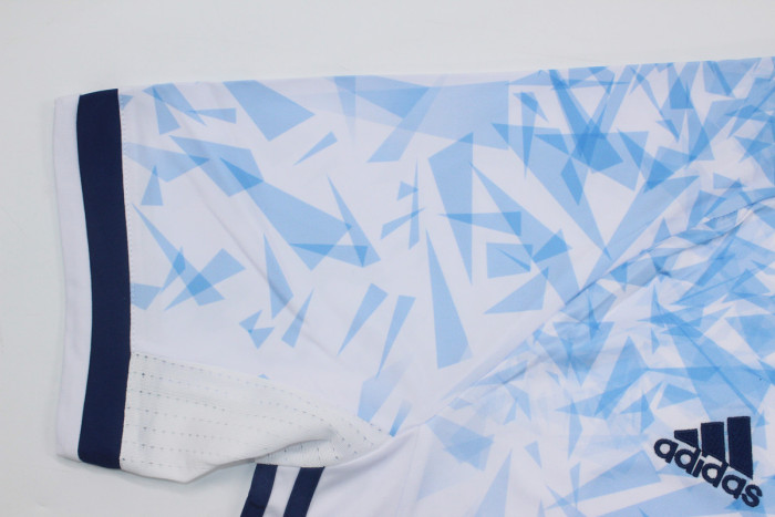 Retro Jersey 2016-2017 Japan Away White Soccer Jersey Vintage Football Shirt