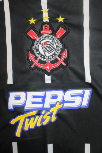 Retro Shirt 2004 Corinthians Away Black Vintage Soccer Jersey Football Shirt
