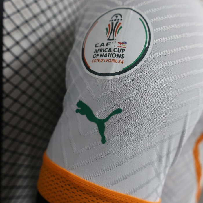 with 3 Stars+African Cup Patch 2024 Player Version Ivory Coast Football Shirt Côte d'Ivoire White Soccer Jersey