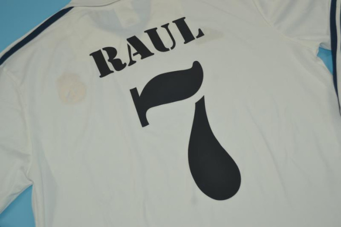 with UCL Patch Long Sleeve Retro Jersey 2001-2002 Real Madrid RAUL 7 Home Soccer Jersey