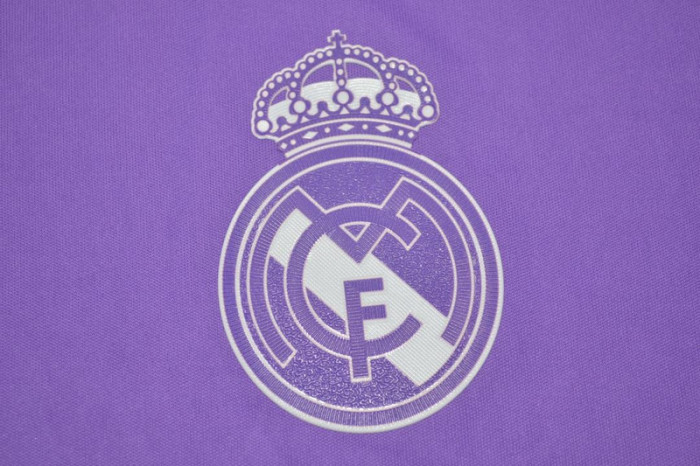Retro Jersey Real Madrid 2016-2017 Away Purple Soccer Jersey Vintage Football Shirt