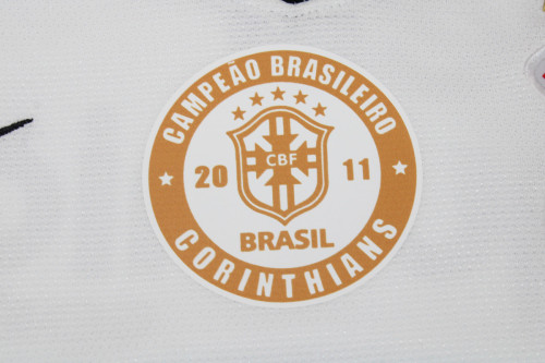 with Front Patch Retro Camisetas de Futbol 2010-2011 Corinthians ADRIANO 10 Home Vintage Soccer Jersey