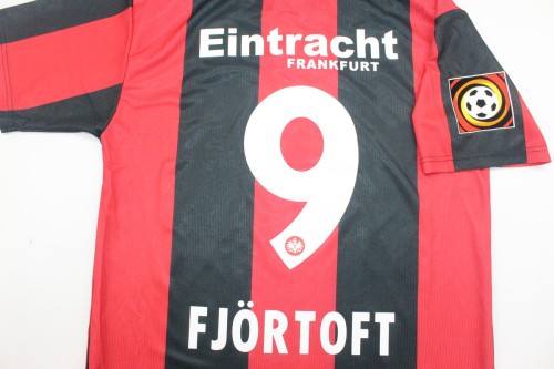 with Patch Retro Shirt 1999-2000 Eintracht Frankfurt FJORTOFT 9 Home Vintage Soccer Jersey