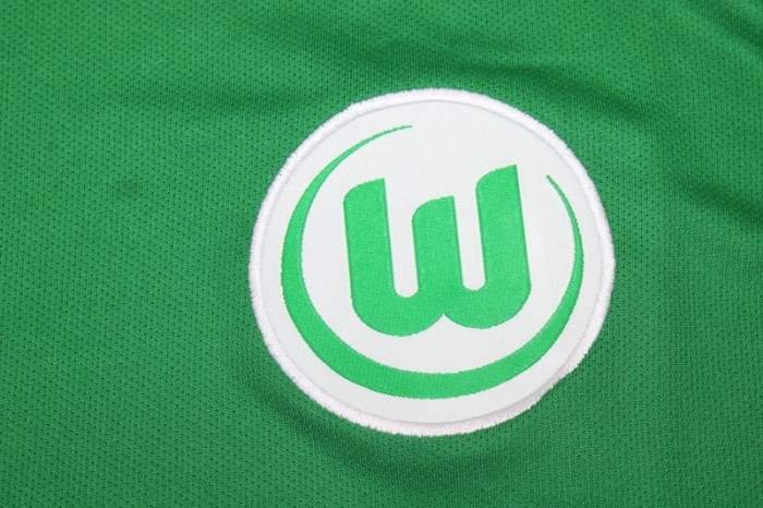 Retro Shirt 2008-2009 VfL Wolfsburg Home Soccer Jersey Vintage Football Shirt
