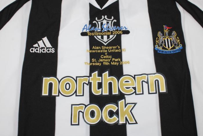 with Front Lettering Retro Jersey 2005-2006 Newcastle United Home Soccer Jersey Vintage Football Shirt