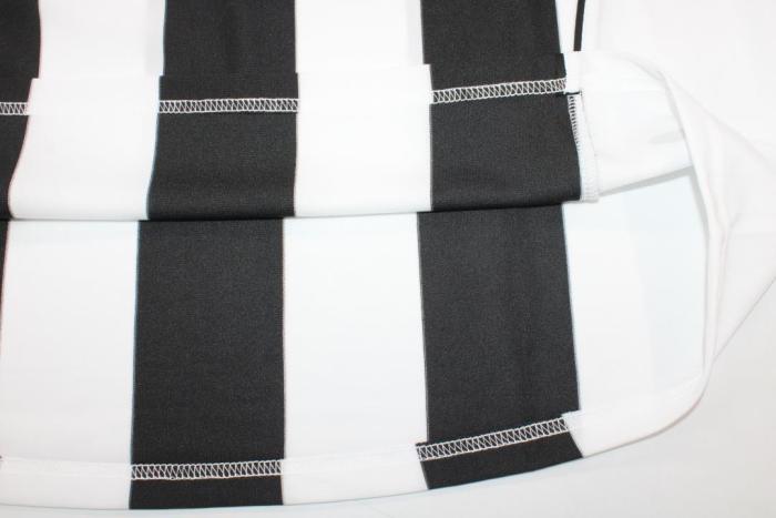 with Front Lettering Retro Jersey 2005-2006 Newcastle United Home Soccer Jersey Vintage Football Shirt