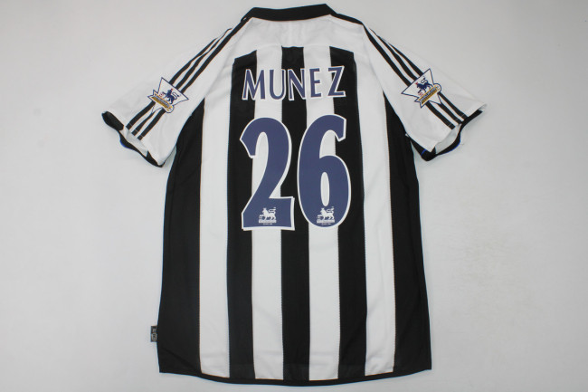 with EPL Patch Retro Jersey 2003-2005 Newcastle United MUNEZ 26 Home Soccer Jersey Vintage Football Shirt