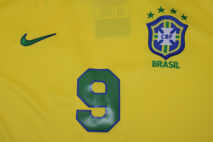 Retro Jersey 1997 Brazil 9 RONALDO Home Soccer Jersey Vintage Brasil Camisetas de Futbol