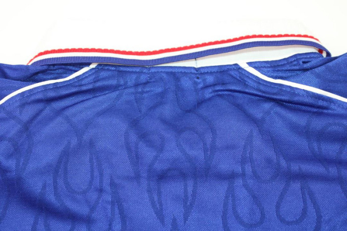 with Front Lettering Retro Jersey Long Sleeve 1998 Japan Home Soccer Jersey Vintage Football Shirt