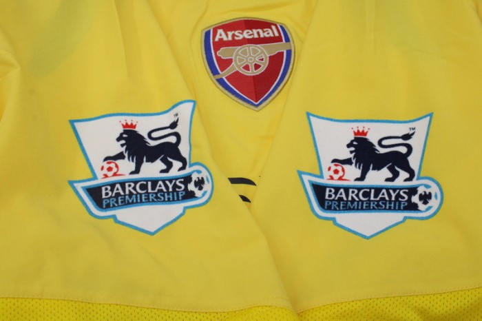 with EPL Patch Retro Jersey 2006-2007 Arsenal Away Yellow Soccer Jersey