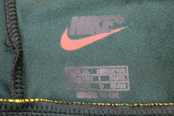with Front Lettering Retro Jersey 1998 Brazil Dark Green Goalkeeper Soccer Jersey Vintage Brasil Camisetas de Futbol