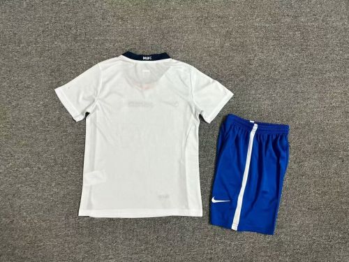 with Front Lettering Retro Youth Uniform Kids Kit 2008-2009 Manchester United Away White UCL Final Soccer Jersey Shorts Vintage Child Football Set