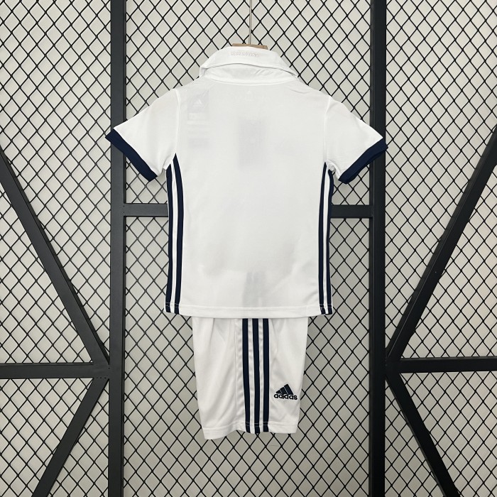Retro Youth Uniform Kids Kit 2016-2017 Real Madrid Home Soccer Jersey Shorts Child Football Set