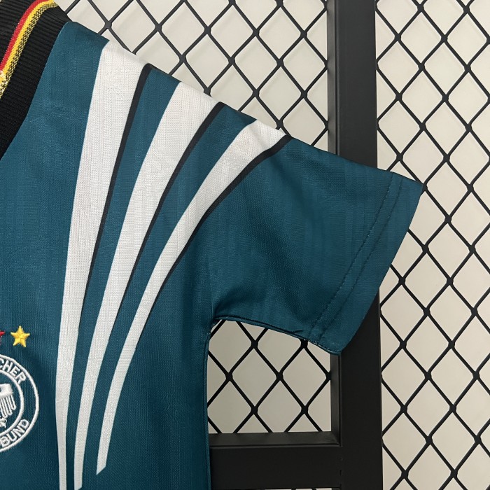 Retro Youth Uniform 1996 Germany Away Green Soccer Jersey Shorts Vintage Child Football Kit