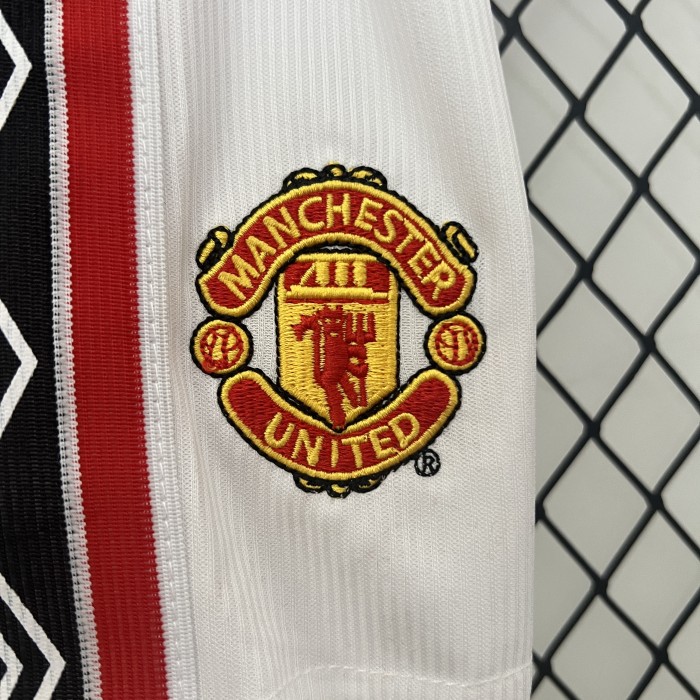 Retro Youth Uniform Kids Kit 1998-1999 Manchester United Home Soccer Jersey Shorts Vintage Child Football Set