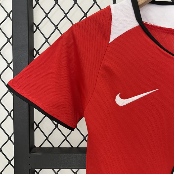 Retro Youth Uniform Kids Kit 2005-2006 Manchester United Home Soccer Jersey Shorts Vintage Child Football Set