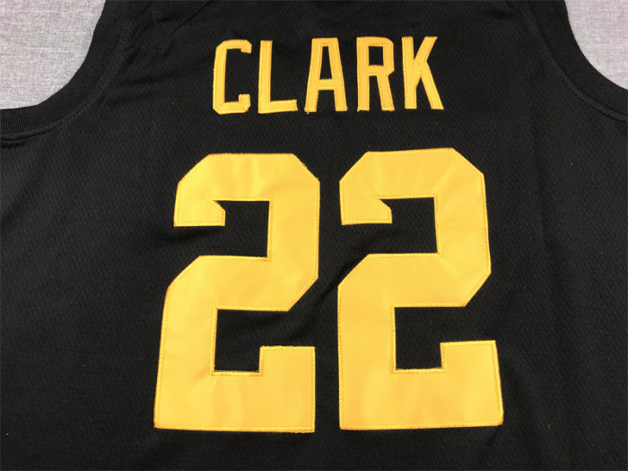 Iowa Hawkeyes 22 CLARK All Black Basketball Shirt NBA Jersey