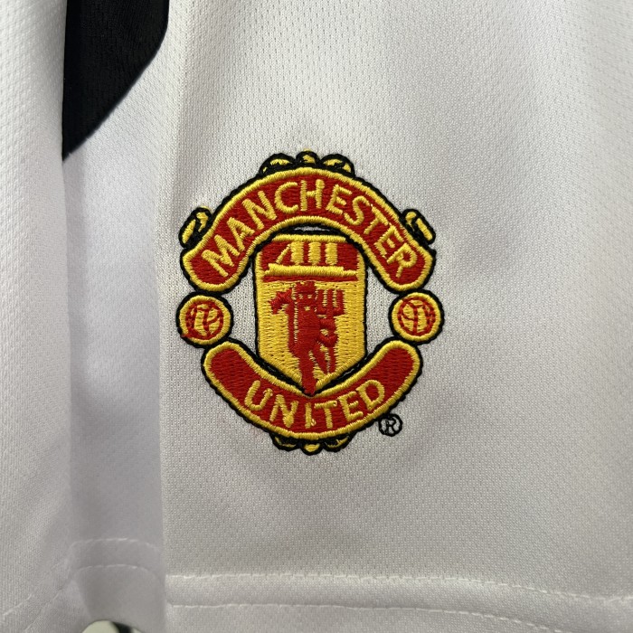 Retro Youth Uniform Kids Kit 2002-2004 Manchester United Home Soccer Jersey Shorts Vintage Child Football Set