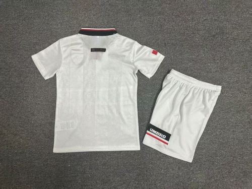Retro Youth Uniform Kids Kit 1997-1999 Away White Soccer Jersey Shorts Vintage Child Football Set