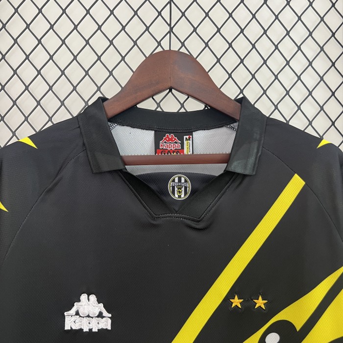 Retro Jersey 1996-1997 Juventus Third Away Black/Yellow Soccer Jersey Vintage Football Shirt