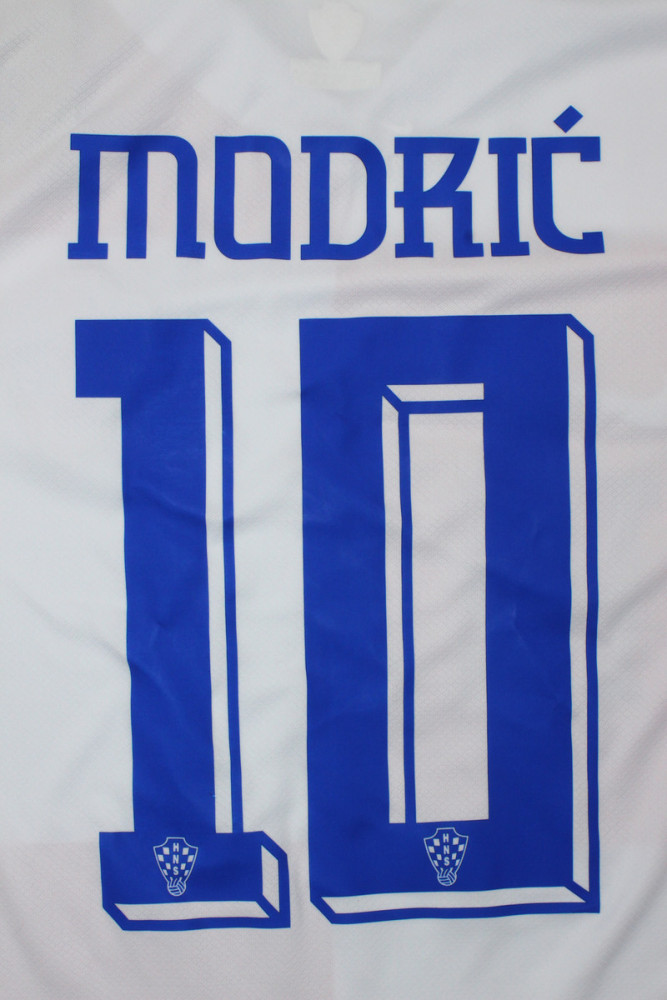 Fan Version Croatia 2024 MODRIC 10 Home Soccer Jersey Football Shirt