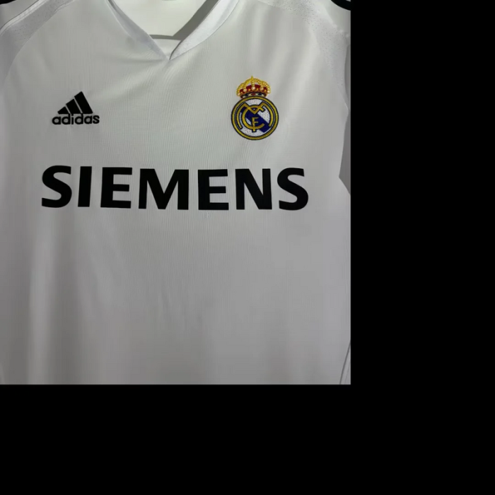 Long Sleeve Retro Jersey 2005-2006 Real Madrid Home Vintage Soccer Jersey